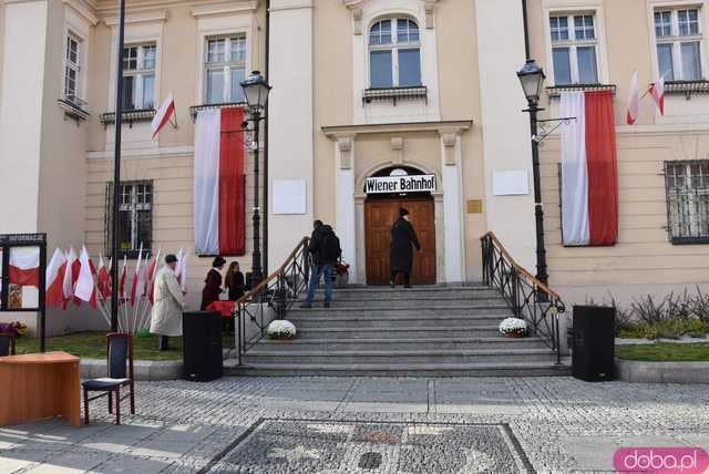 [WIDEO, FOTO] Marszałek Piłsudski na obchodach Święta Niepodległości w Świebodzicach