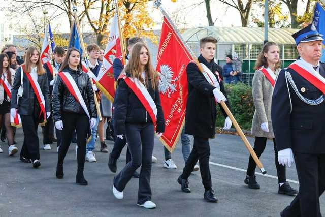 [FOTO] Żarów upamiętnił 105. rocznicę odzyskania niepodległości