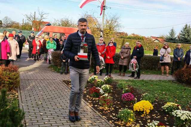 [FOTO] Żarów upamiętnił 105. rocznicę odzyskania niepodległości