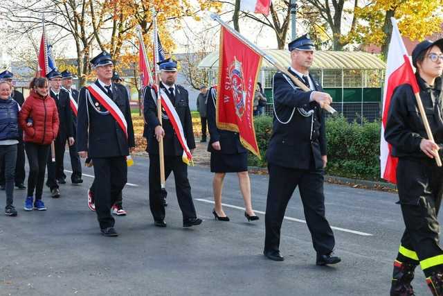 [FOTO] Żarów upamiętnił 105. rocznicę odzyskania niepodległości