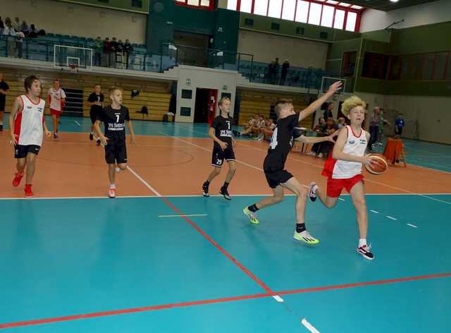 [FOTO] Za nami turniej koszykarski uczniów klas 5-6 