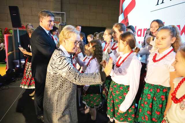 [FOTO] Zespoły i chóry zaśpiewały na XXV Festiwalu Pieśni Patriotycznych