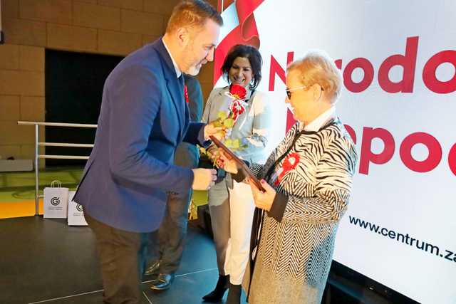 [FOTO] Zespoły i chóry zaśpiewały na XXV Festiwalu Pieśni Patriotycznych