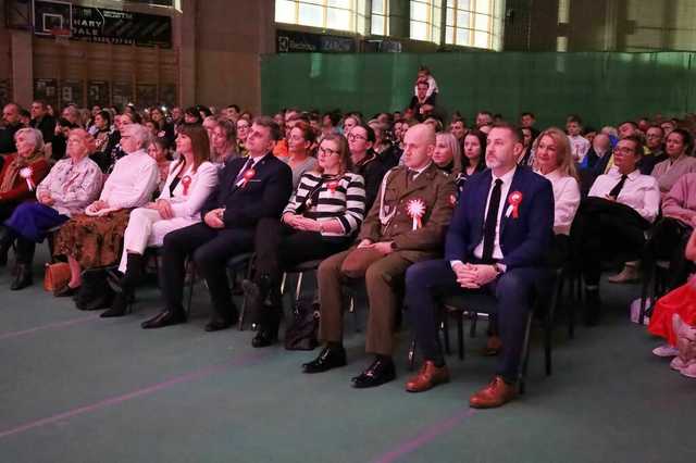 [FOTO] Wieczornica patriotyczna dla Niepodległej w Żarowie