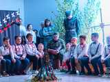 [FOTO] Występy w biało-czerwonych barwach podczas Wieczornicy Patriotycznej w Mrowinach