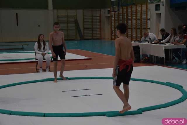 [FOTO] Młodzi zawodnicy sumo z Dolnego Śląska rywalizowali w Świdnicy 