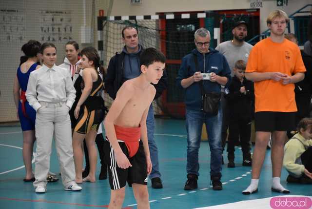 [FOTO] Młodzi zawodnicy sumo z Dolnego Śląska rywalizowali w Świdnicy 