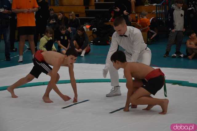 [FOTO] Młodzi zawodnicy sumo z Dolnego Śląska rywalizowali w Świdnicy 