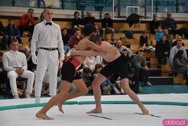[FOTO] Młodzi zawodnicy sumo z Dolnego Śląska rywalizowali w Świdnicy 