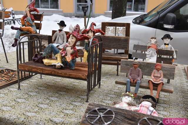 [FOTO] Grudniowa Giełda Staroci w zimowej scenerii