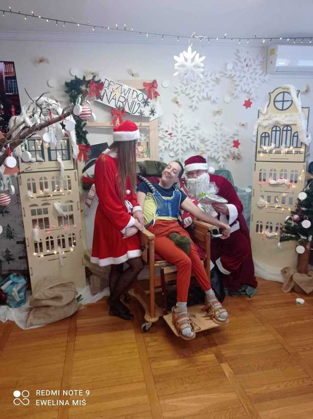 [FOTO] Mikołajkowe szaleństwo w świdnickim Kole PSONI