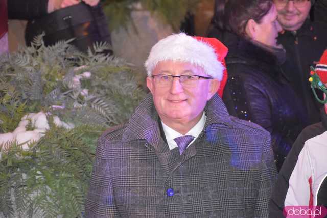 [WIDEO, FOTO] Ależ zabawa! Najmłodsi strzegomianie obdarowani prezentami przez świętego Mikołaja