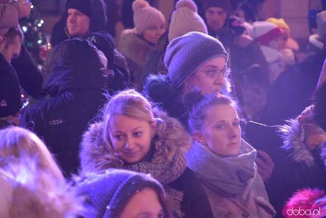 [WIDEO, FOTO] Ależ zabawa! Najmłodsi strzegomianie obdarowani prezentami przez świętego Mikołaja