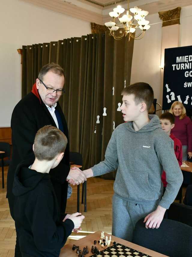 [FOTO] Świebodziccy uczniowie rywalizowali w międzyszkolnym turnieju szachowym