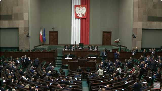 Donald Tusk nowym premierem RP. Rząd Morawieckiego bez wotum zaufania [SZCZEGÓŁY]