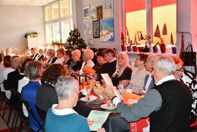 [FOTO] Wigilijne spotkanie Klubu Senior+ ze Świebodzic