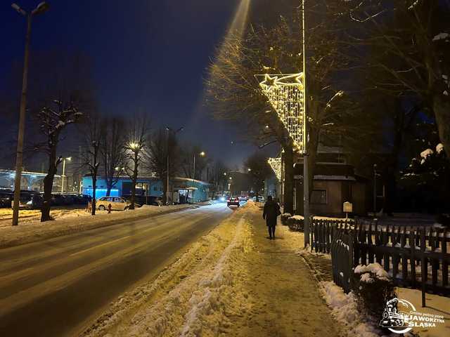 [FOTO] Świąteczne iluminacje, Jarmark Bożonarodzeniowy i rozstrzygnięcie konkursów. Świąteczny klimat w Jaworzynie Śląskiej