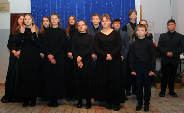 [FOTO] Magia Bożego Narodzenia na Jarmarku Świątecznym w Roztoce