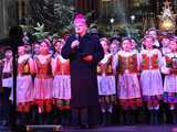 [WIDEO, FOTO] Golec uOrkiestra w strzegomskiej bazylice. Świąteczny koncert wypełnił świątynię po brzegi