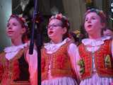 [WIDEO, FOTO] Golec uOrkiestra w strzegomskiej bazylice. Świąteczny koncert wypełnił świątynię po brzegi