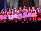 [WIDEO, FOTO] Golec uOrkiestra w strzegomskiej bazylice. Świąteczny koncert wypełnił świątynię po brzegi