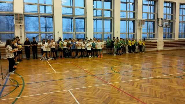 [FOTO] Zacięta rywalizacja na Gminnym Turnieju Badmintona w Roztoce