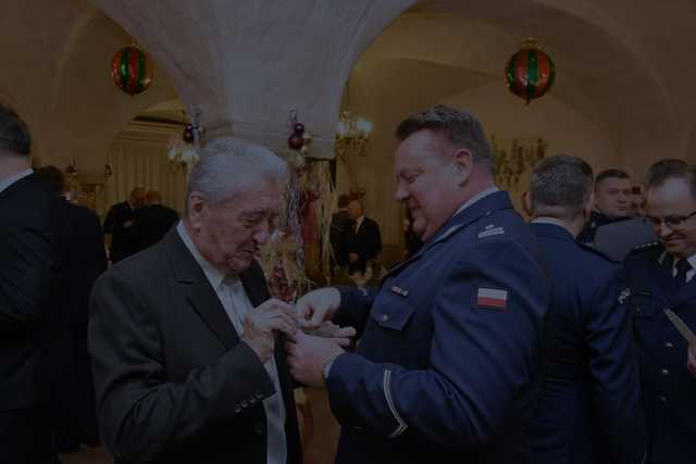 [FOTO] Przedświąteczne spotkanie opłatkowe świdnickich policjantów