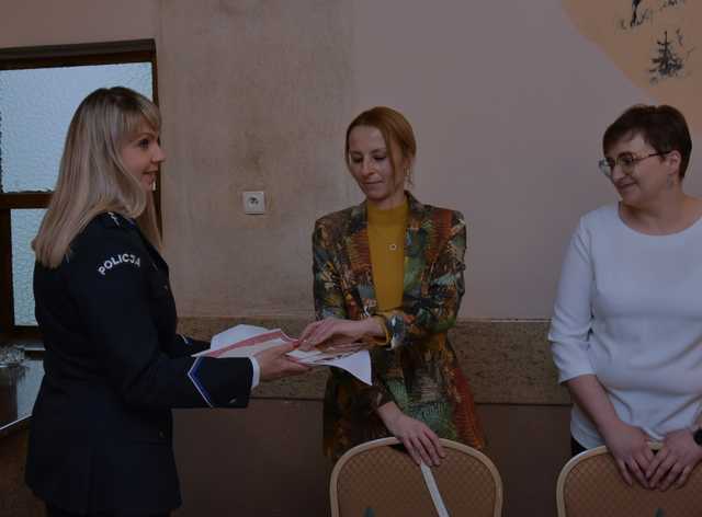 [FOTO] Przedświąteczne spotkanie opłatkowe świdnickich policjantów