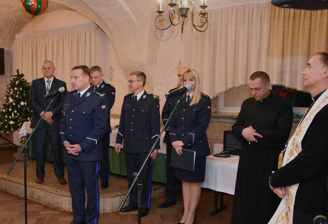 [FOTO] Przedświąteczne spotkanie opłatkowe świdnickich policjantów