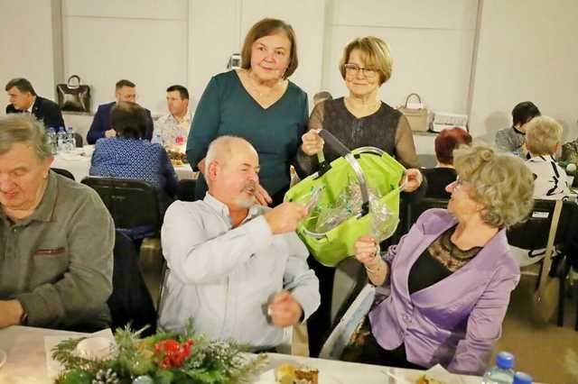 [FOTO] Spotkanie wigilijne studentów UTW w Żarowie