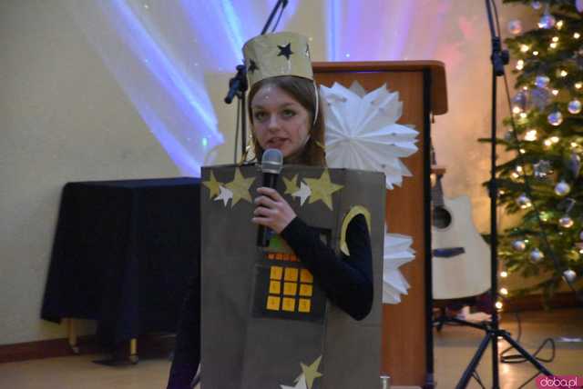 [FOTO] Występy artystyczne, pyszne potrawy i rozdanie nagród w kosmicznym klimacie. Za nami Gala Bożonarodzeniowa w Hotelarce