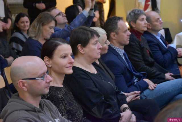 [FOTO] Występy artystyczne, pyszne potrawy i rozdanie nagród w kosmicznym klimacie. Za nami Gala Bożonarodzeniowa w Hotelarce