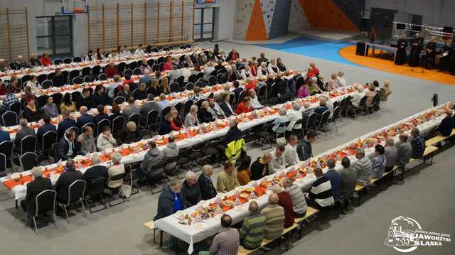 [FOTO] Wspólne świętowanie podczas wigilii wszystkich mieszkańców w Jaworzynie Śląskiej