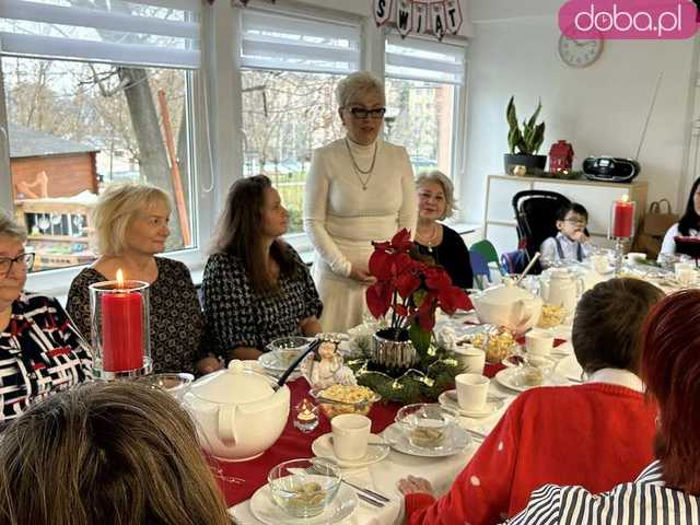 [FOTO] Był opłatek i życzenia. Wigilia w świdnickim Kole PSONI