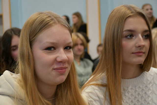 [FOTO] Jasełka i świąteczne przedstawienia w świebodzickich szkołach