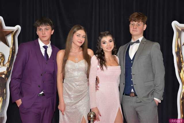 [FOTO] Ten wieczór zapamiętają na długo! Studniówka Zespołu Szkół Hotelarsko-Turystycznych w Świdnicy