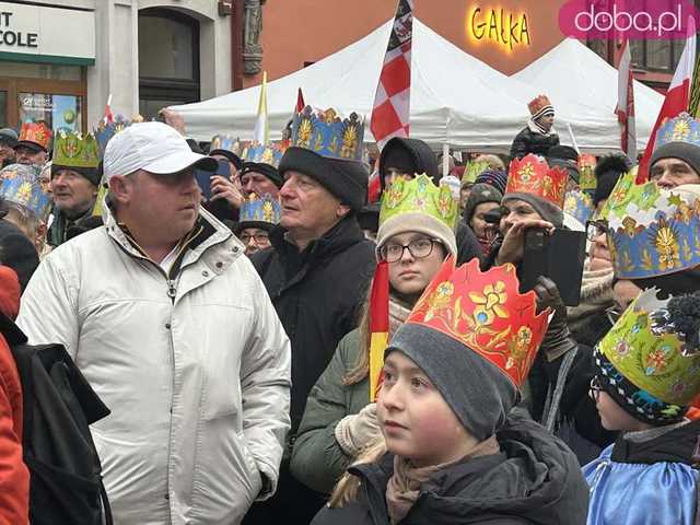 [FOTO, VIDEO] Trzej królowie z osiołkami zawitali do Świdnicy