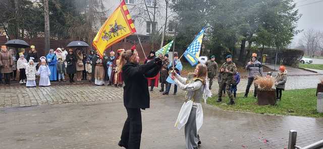 [FOTO] Orszak Trzech Króli przeszedł przez Jaroszów