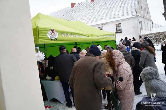 Jakie są ulubione kolędy mieszkańców Grodziszcza? Odśpiewano je podczas niedzielnego koncertu [FOTO]