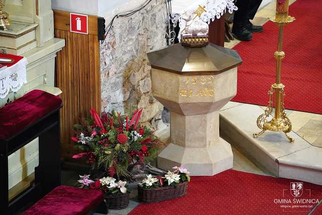 Jakie są ulubione kolędy mieszkańców Grodziszcza? Odśpiewano je podczas niedzielnego koncertu [FOTO]