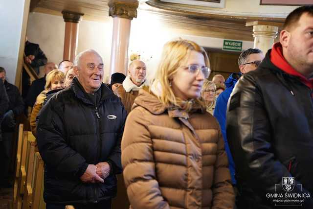 Jakie są ulubione kolędy mieszkańców Grodziszcza? Odśpiewano je podczas niedzielnego koncertu [FOTO]