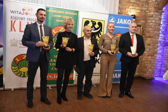[FOTO] Gmina Świdnica zajęła 1. miejsce w sportowych zmaganiach Igrzysk Miast i Wsi