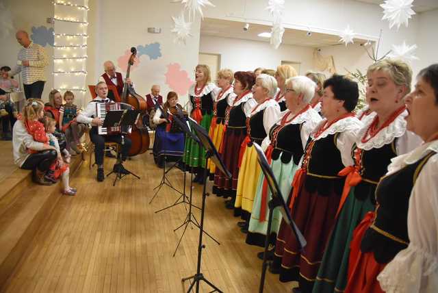 [FOTO] Noworoczne kolędowanie w Witoszowie Dolnym