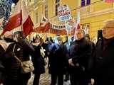[FOTO] Manifestowali solidarność z Kamińskim i Wąsikiem