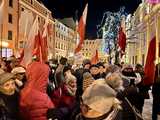 [FOTO] Manifestowali solidarność z Kamińskim i Wąsikiem