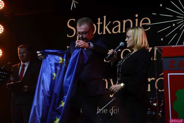 [FOTO] Koncert zespołu Skaldowie, pożegnanie burmistrza i wiele wzruszeń podczas Spotkania Noworocznego Gminy Żarów