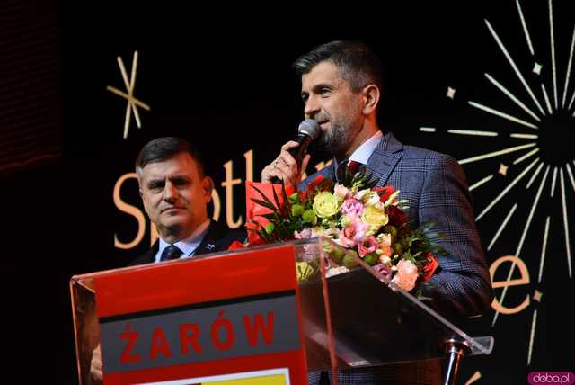 [FOTO] Koncert zespołu Skaldowie, pożegnanie burmistrza i wiele wzruszeń podczas Spotkania Noworocznego Gminy Żarów