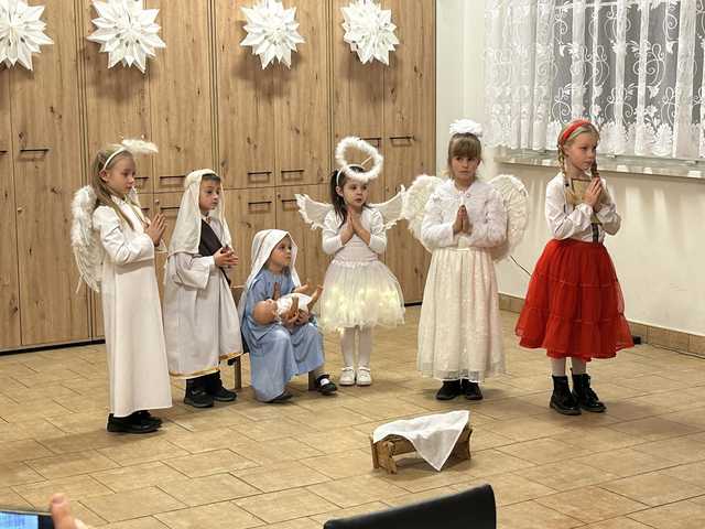 [FOTO] Kolędy, jasełka i moc życzeń. Noworoczne spotkanie w Bojanicach