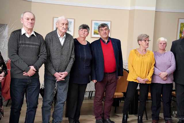  [FOTO] Wiek to tylko liczba. Pełne energii spotkanie noworoczne seniorów w Pszennie