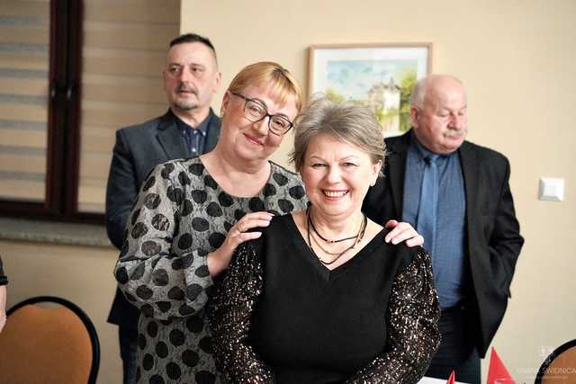  [FOTO] Wiek to tylko liczba. Pełne energii spotkanie noworoczne seniorów w Pszennie